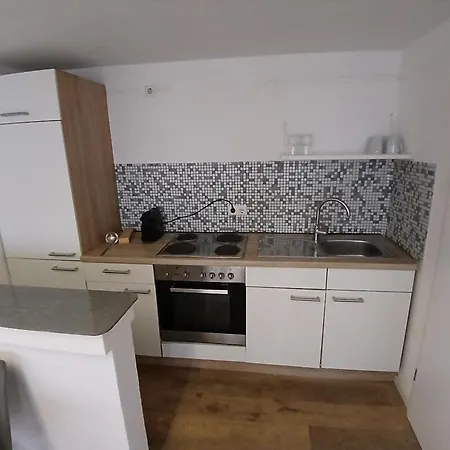 Cube Monteur באד סאולגאו